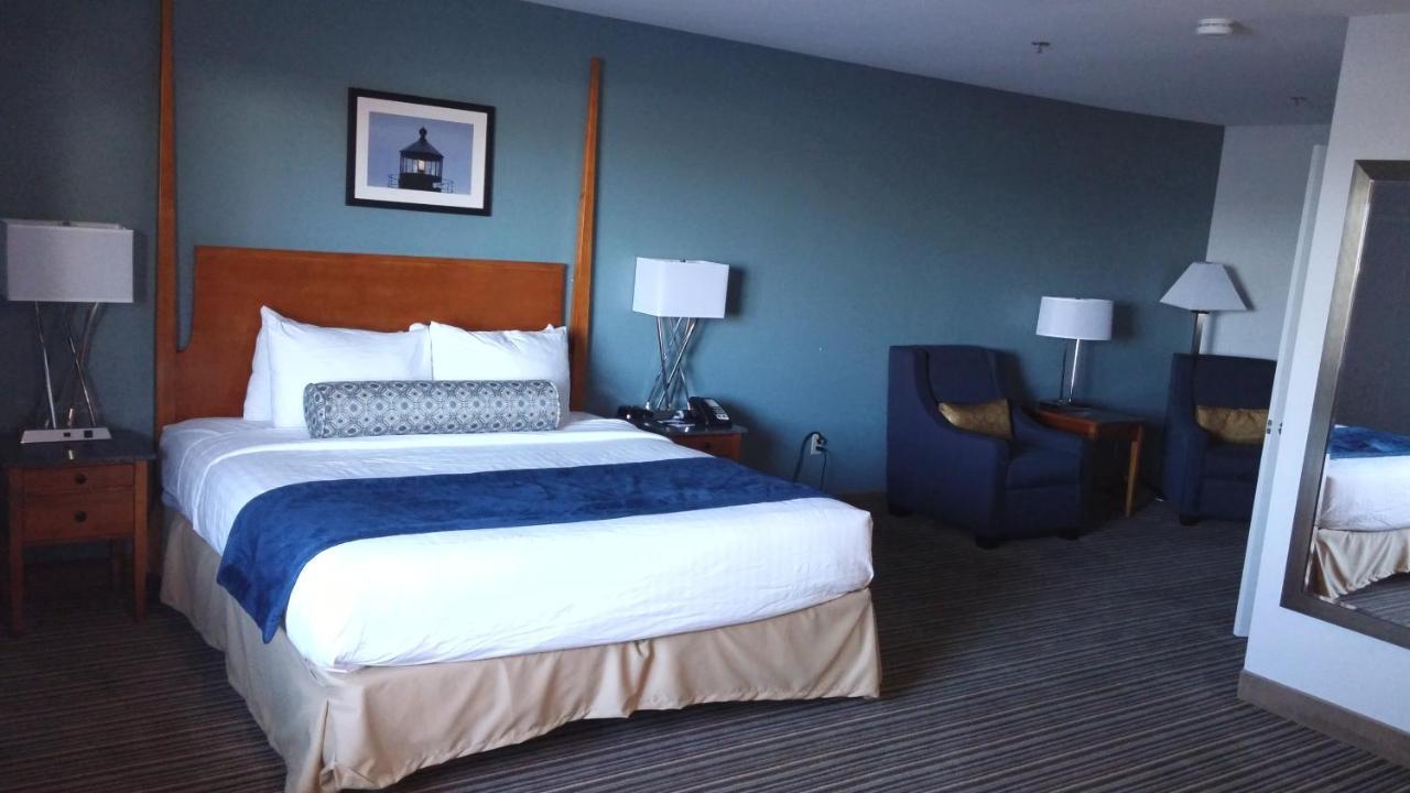 Rockland Harbor Hotel エクステリア 写真